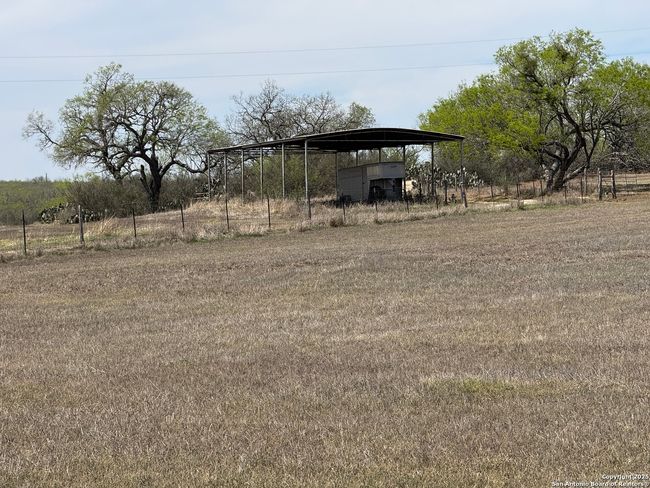 2148 County Road 220, Home with 3 bedrooms, 2 bathrooms and null parking in Floresville TX | Image 25