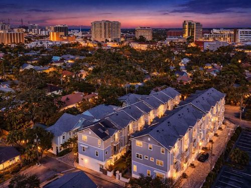 516 Laurel Park Dr, Sarasota, FL, 34236-3202 | Card Image
