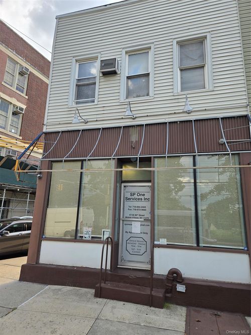 6746 80th St, Middle Village, NY, 11379-2925 | Card Image