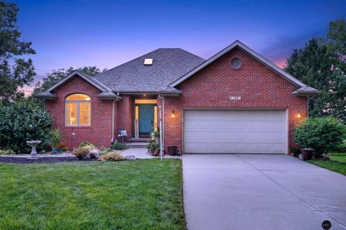 21901 Woodland Hills Cir, Eagle, NE, 68347-7026 | Card Image