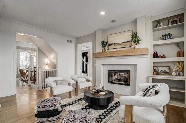 101 Sw View High Dr, House other with 5 bedrooms, 5 bathrooms and null parking in Lee's Summit MO | Image 13