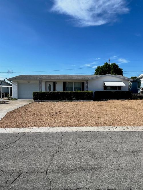 5024 Picture Ave, HOLIDAY, FL, 34690-5913 | Card Image