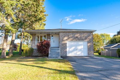 30 Carleton Blvd, House other with 2 bedrooms, 2 bathrooms and 6 parking in Cobourg ON | Image 2