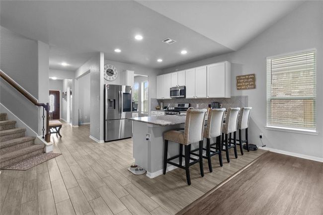 20906 Cypress Overlook Trl, House other with 5 bedrooms, 3 bathrooms and 2 parking in Humble TX | Image 9