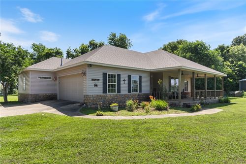 15890 Mariano Rd, Bentonville, AR, 72712-8505 | Card Image