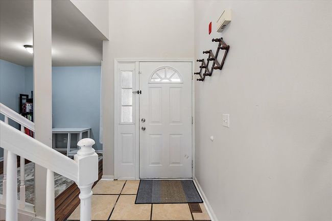 45105 Horseshoe Cir, Condo with 2 bedrooms, 3 bathrooms and null parking in Canton MI | Image 4