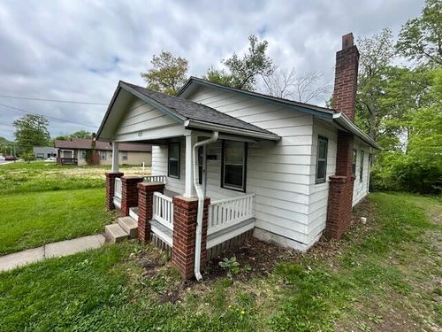 107 E Forest Ave, Columbia, MO, 65203-4075 | Card Image
