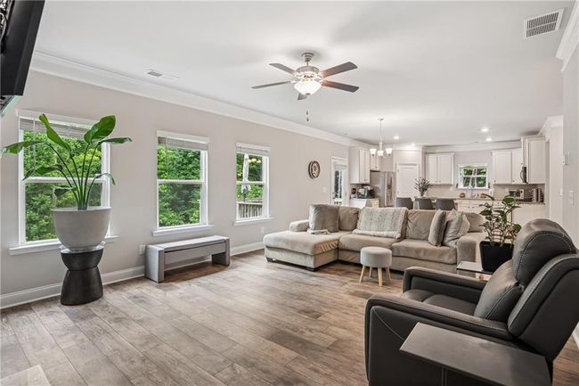 5662 Valley Loop, House other with 4 bedrooms, 3 bathrooms and null parking in Fairburn GA | Image 18
