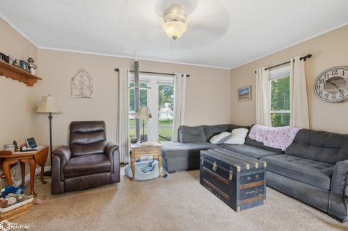303 Center Street, Middletown, IA, 52638 | Card Image