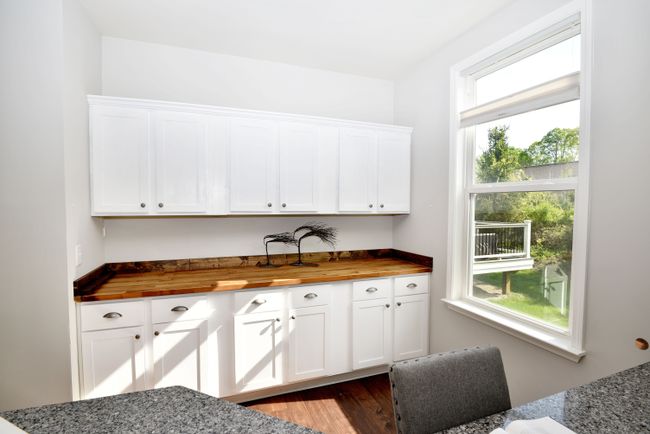 31010 Tremont Ln, House other with 3 bedrooms, 3 bathrooms and null parking in Franklin MI | Image 12