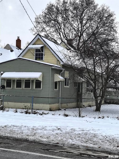 1214 W Howett St, Peoria, IL, 61605-3729 | Card Image