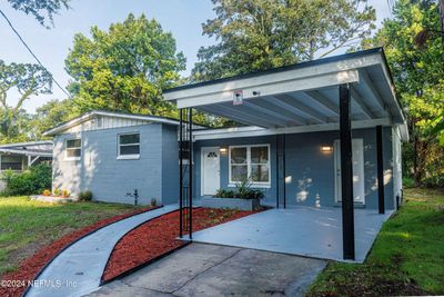 4915 Fredericksburg Avenue, House other with 3 bedrooms, 2 bathrooms and null parking in Jacksonville FL | Image 3