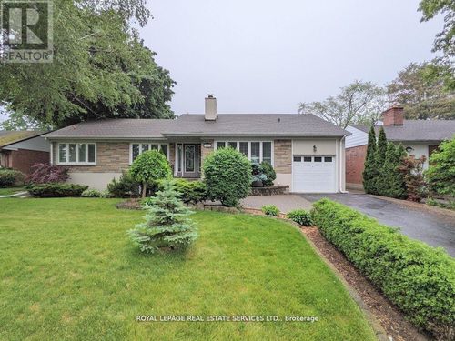 1602 Lincolnshire Blvd, Mississauga, ON, L5E2S7 | Card Image