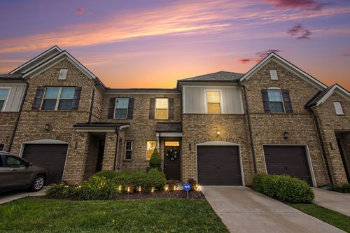 126 Bluestem Ct, Lebanon, TN, 37090-0921 | Card Image