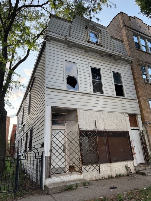 1304 S Karlov Ave, CHICAGO, IL, 60623-1254 | Card Image