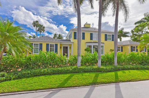 250 Algoma Road, Palm Beach, FL, 33480 | Card Image