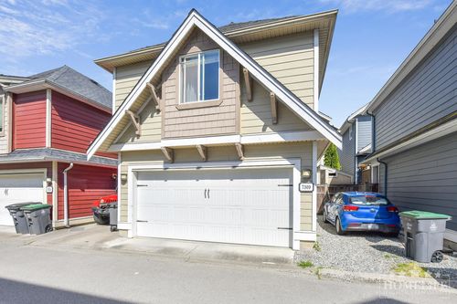 coach-house-7309 191b St, Surrey, BC, V4N6L8 | Card Image