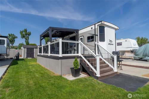 2-7037 Highway 262 E, Othello, WA, 99344 | Card Image