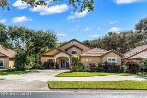 117 Caledonia Dr, Melbourne Beach, FL, 32951-3902 | Card Image