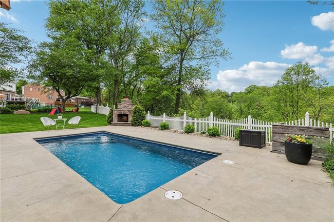 161 Penhurst Drive, House other with 4 bedrooms, 4 bathrooms and 2 parking in Wilkins Twp PA | Image 24