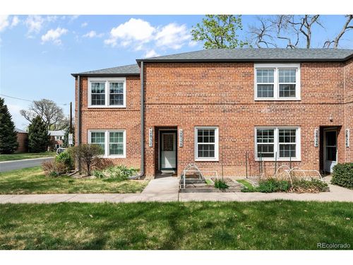 2828 Jasmine St, Denver, CO, 80207-2818 | Card Image