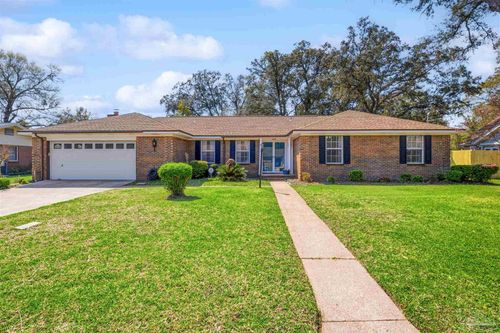 7865 Chesterfield Rd, Pensacola, FL, 32506-5511 | Card Image