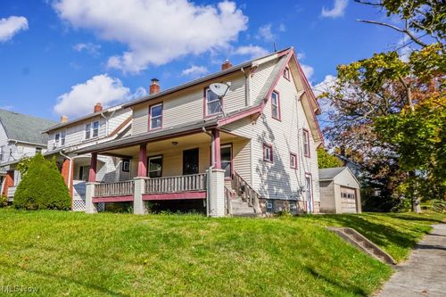 403 N Saint Clair St, Girard, OH, 44420-2252 | Card Image