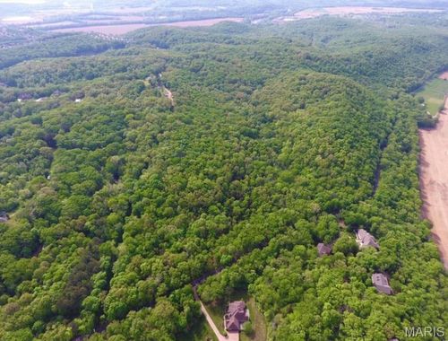 910 Wengler Rd, Pacific, MO, 63069 | Card Image