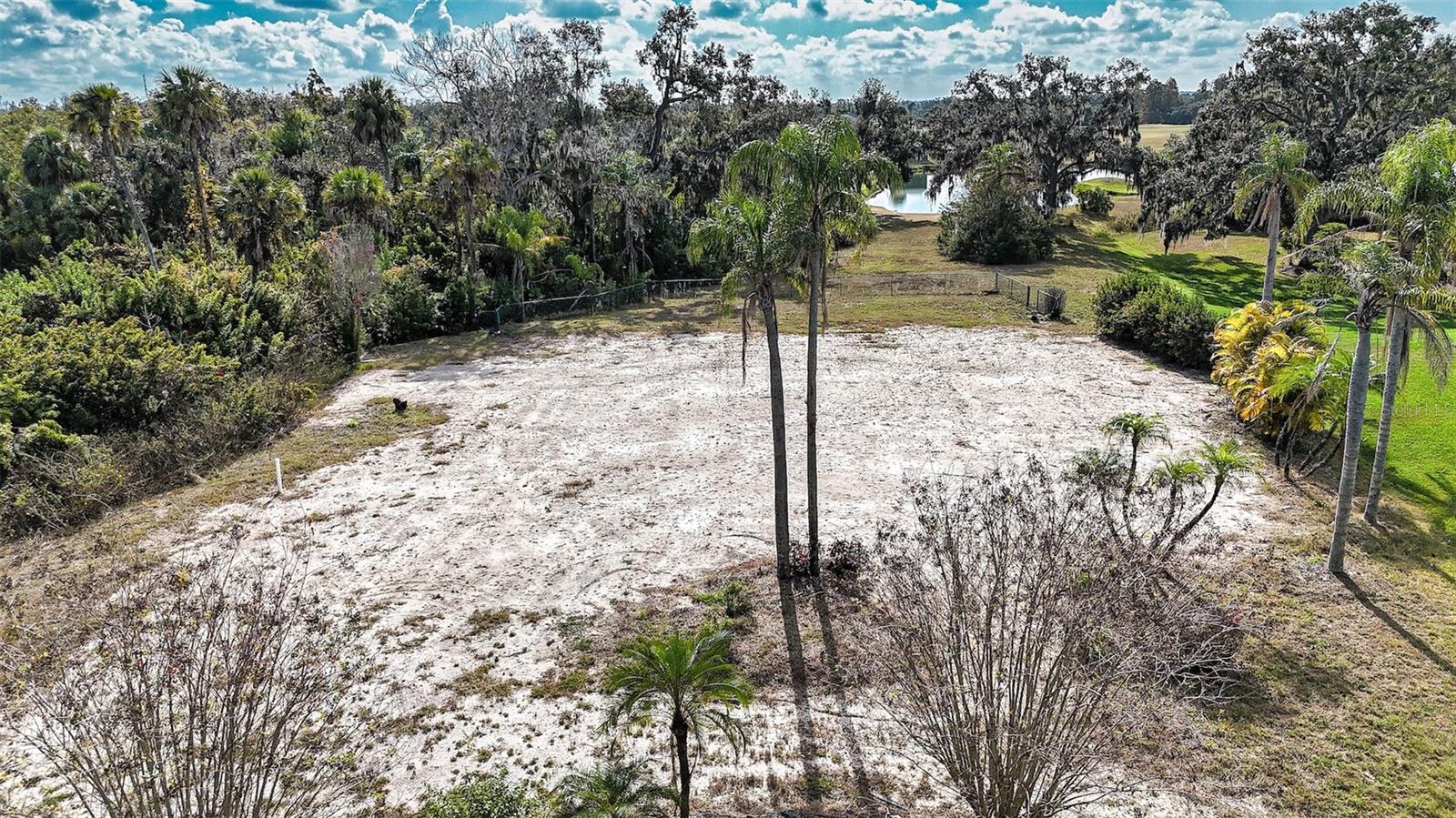 Land in PARRISH 4