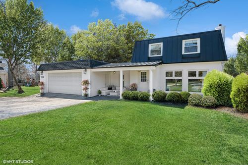 570 Happ Rd, Northfield, IL, 60093-1112 | Card Image