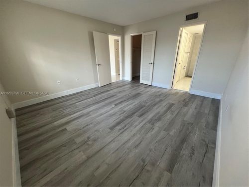 apt-218-5731 Nw 37th St, Virginia Gardens, FL, 33166-5985 | Card Image