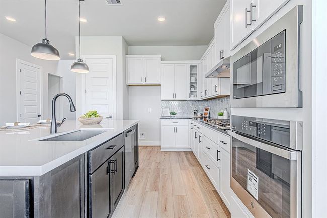 141 Peninsula Point Dr, House other with 5 bedrooms, 4 bathrooms and 3 parking in Montgomery TX | Image 12