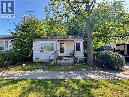 255 Elliott St E, Windsor, ON, N9A3R7 | Card Image