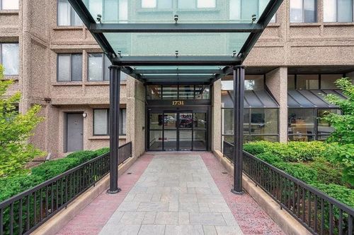 206-1731 Beacon St, Brookline, MA, 02445 | Card Image