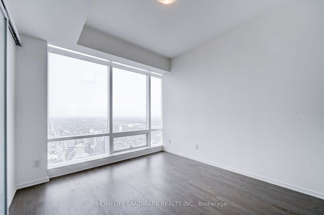 6108 - 1 Bloor St E, Condo with 2 bedrooms, 2 bathrooms and 1 parking in Toronto ON | Image 27