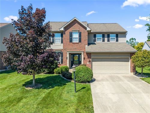 364 Krystal Ellen Dr, Tipp City, OH, 45371-2486 | Card Image