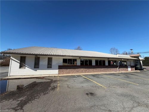 518 Southbound St, Lexington, NC, 27292-2954 | Card Image