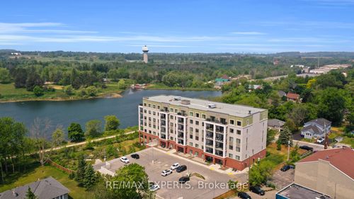 205-64 Queen St S, Tottenham, ON, L0G1W0 | Card Image