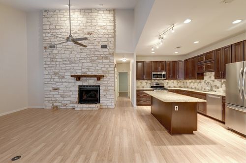 apt-110-8518 Fathom Cir, Austin, TX, 78750-3036 | Card Image