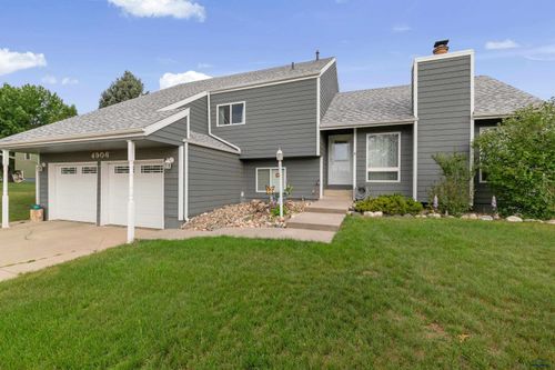 4906 Copperhill Dr, RAPID CITY, SD, 57702-4813 | Card Image