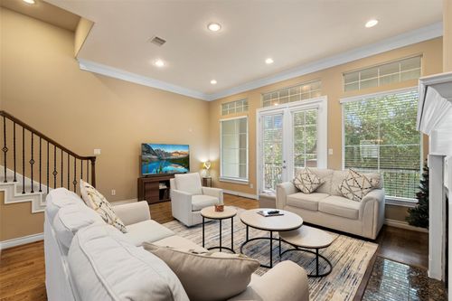 9125 Harbor Hills Dr, Houston, TX, 77054-6009 | Card Image