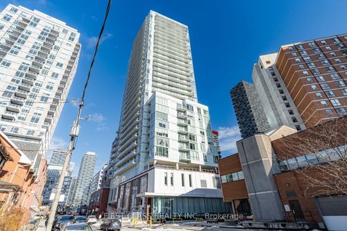 2506-33 Helendale Avenue, York, ON, M4R0A4 | Card Image