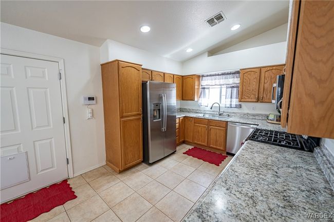 Kitchen | Image 4