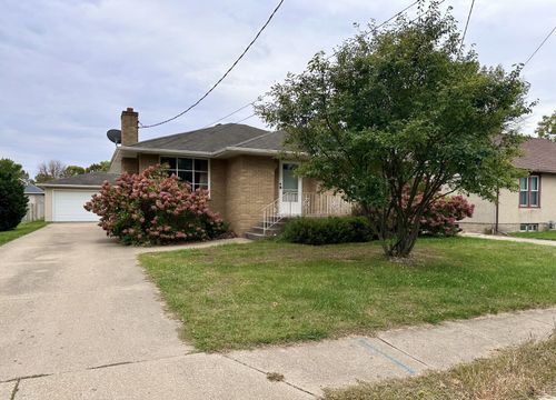 1724 9th St, Peru, IL, 61354-2234 | Card Image