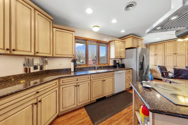 20 Kitchen.jpg | Image 17