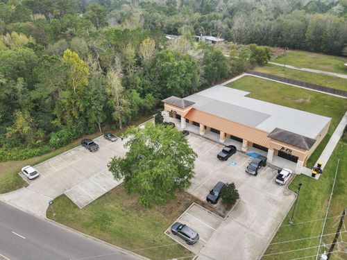 2595 N Main St, Vidor, TX, 77662-2612 | Card Image