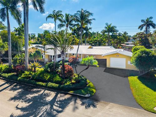 1030 Adams St, Hollywood, FL, 33019-1909 | Card Image