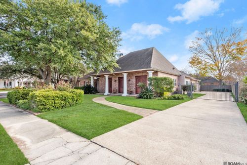 8611 Rainwood Ave, Baton Rouge, LA, 70810 | Card Image