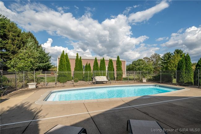 5142 Scottsville Rd, Home with 3 bedrooms, 3 bathrooms and null parking in Floyds Knobs IN | Image 46