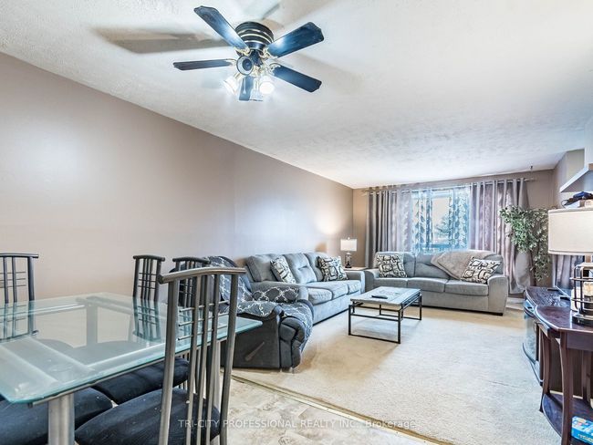 866 Krosno Blvd, House attached with 5 bedrooms, 2 bathrooms and 2 parking in Pickering ON | Image 5